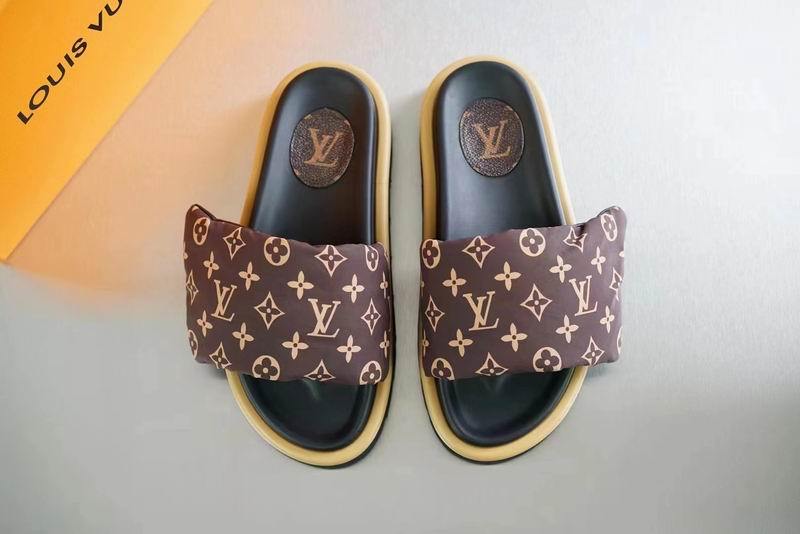 LV Men's Slippers 365